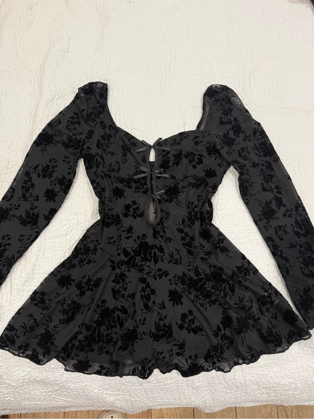SHEIN Black Floral Velvet Burnout Long Sleeve Skater Dress with Front Tie